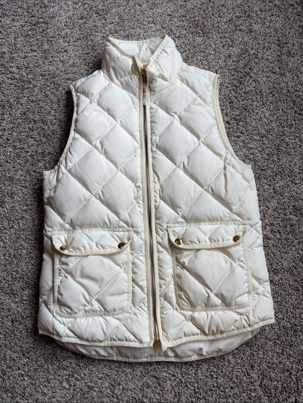 J Crew Women’s Quilted Puffer Vest - Cream